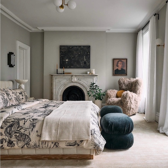 CB2 Cream and Black Botanical Duvet Cover & Shams - Picture 3 of 4